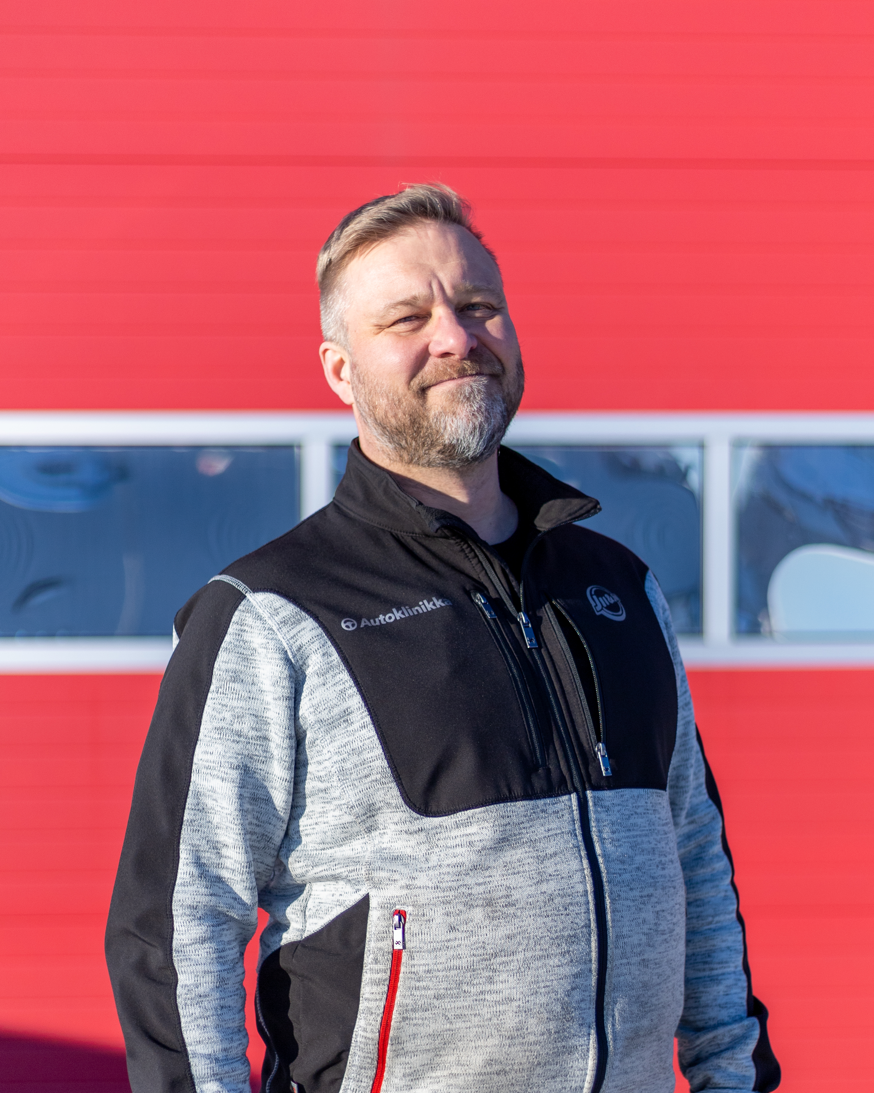Jani Takala<br >korjaamopäällikkö<br />